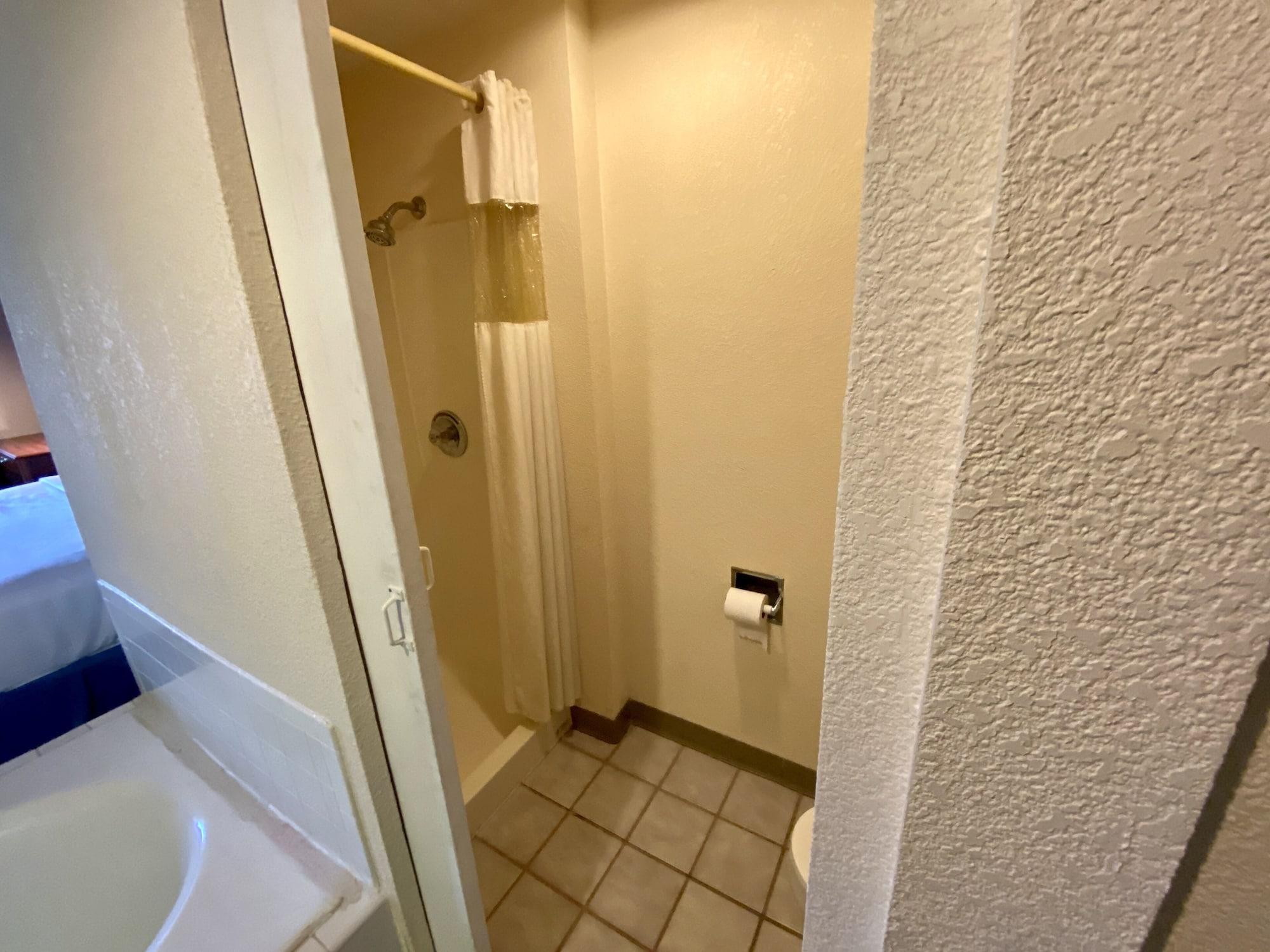 Days Inn By Wyndham Morehead Extérieur photo