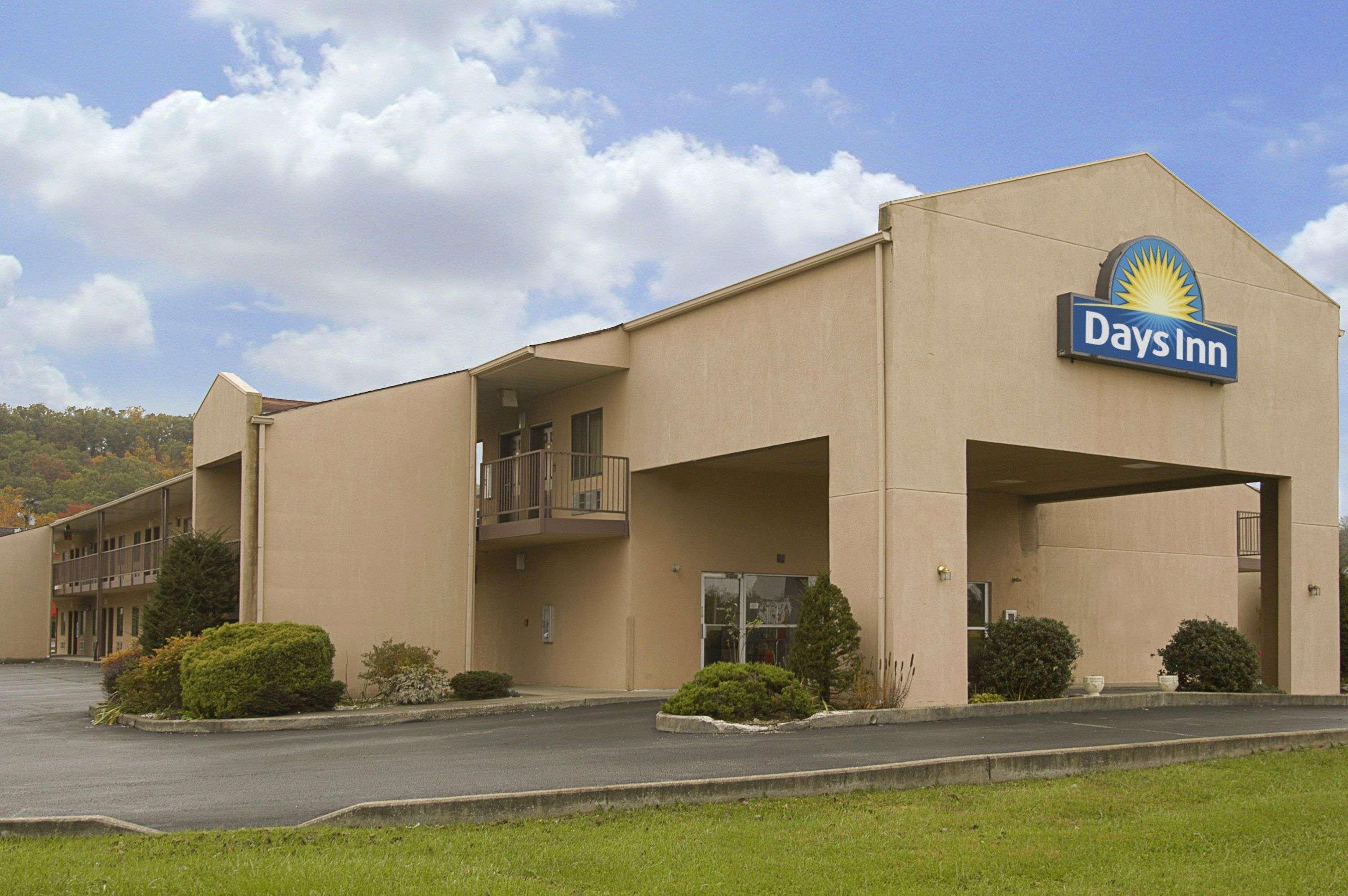 Days Inn By Wyndham Morehead Extérieur photo